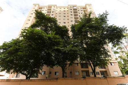 Apartamento para alugar com 49m², 2 quartos e 1 vagaFachada do bloco