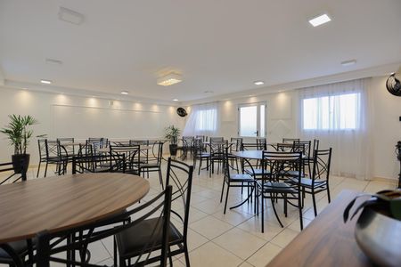 Apartamento para alugar com 49m², 2 quartos e 1 vagaÁrea comum - Salão de festas