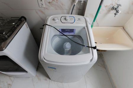 Apartamento para alugar com 49m², 2 quartos e 1 vagaCozinha e área de serviço