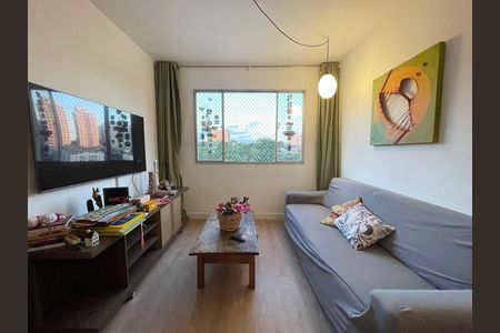 Apartamento à venda com 66m², 2 quartos e 1 vagaSala