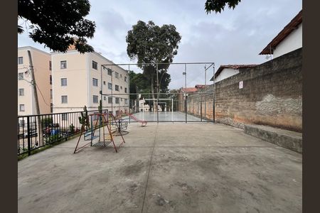 Apartamento para alugar com 45m², 2 quartos e 1 vaga Apartamento para alugar com 45m², 2 quartos e 1 vagaÁrea comum - Playground