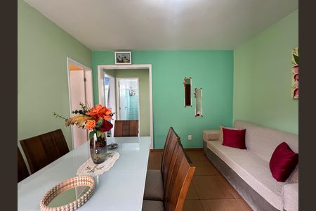 Sala de apartamento para alugar com 2 quartos, 45m² em São João Batista, Belo Horizonte