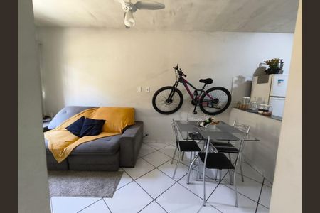 Casa de Condomínio para alugar com 2 quartos, 50m² em Cabuçu, Nova Iguaçu