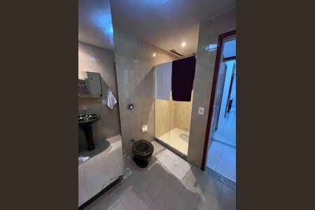 Apartamento para alugar com 97m², 2 quartos e 1 vaga Apartamento para alugar com 97m², 2 quartos e 1 vagaBanheiro