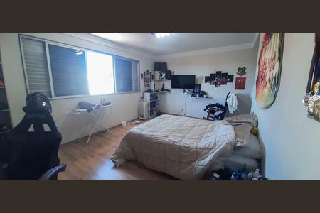 Quarto 1 de casa à venda com 4 quartos, 230m² em Jardim D’abril, Osasco