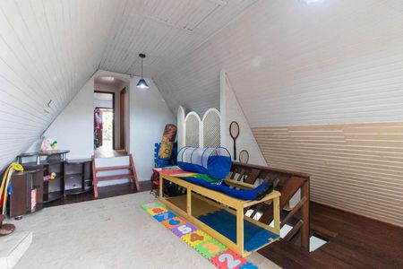 Casa para alugar com 180m², 4 quartos e 4 vagas Casa para alugar com 180m², 4 quartos e 4 vagasSala 2