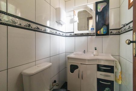 Casa para alugar com 180m², 4 quartos e 4 vagas Casa para alugar com 180m², 4 quartos e 4 vagasLavabo