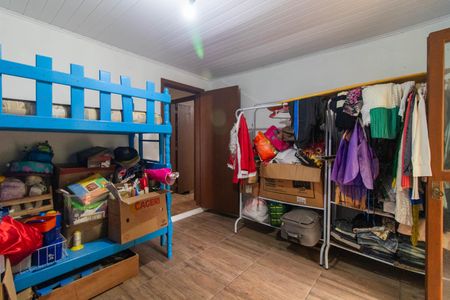 Casa para alugar com 180m², 4 quartos e 4 vagas Casa para alugar com 180m², 4 quartos e 4 vagasQuarto 1