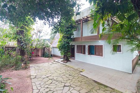 Casa para alugar com 180m², 4 quartos e 4 vagas Casa para alugar com 180m², 4 quartos e 4 vagasQuintal