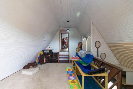 Casa para alugar com 180m², 4 quartos e 4 vagas Casa para alugar com 180m², 4 quartos e 4 vagasSala 2