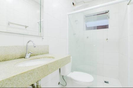 Banheiro de casa para alugar com 1 quarto, 60m² em Jardim Adriana, Guarulhos