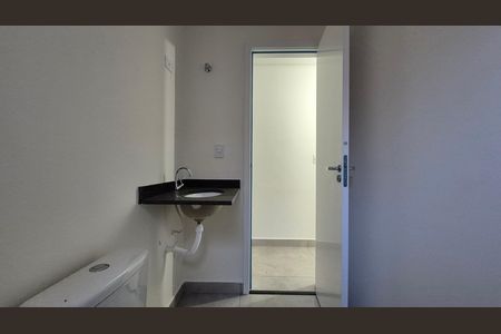 Apartamento à venda com 59m², 2 quartos e 2 vagas Apartamento à venda com 59m², 2 quartos e 2 vagasBanheiro
