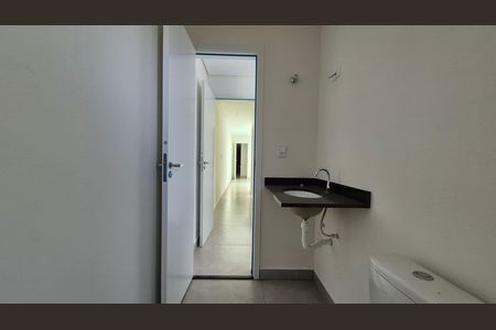 Apartamento à venda com 59m², 2 quartos e 2 vagas Apartamento à venda com 59m², 2 quartos e 2 vagasBanheiro da suíte