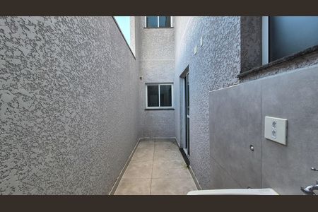 Apartamento à venda com 59m², 2 quartos e 2 vagas Apartamento à venda com 59m², 2 quartos e 2 vagasVista