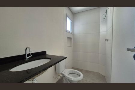 Apartamento à venda com 59m², 2 quartos e 2 vagas Apartamento à venda com 59m², 2 quartos e 2 vagasBanheiro da suíte