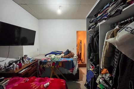 Casa para alugar com 300m², 2 quartos e 2 vagas Casa para alugar com 300m², 2 quartos e 2 vagasQuarto