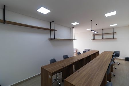 Apartamento para alugar com 55m², 2 quartos e 1 vaga Apartamento para alugar com 55m², 2 quartos e 1 vagaÁrea comum - Escritório