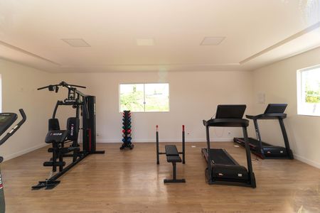 Apartamento para alugar com 55m², 2 quartos e 1 vaga Apartamento para alugar com 55m², 2 quartos e 1 vagaÁrea comum - Academia
