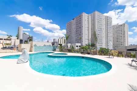 Apartamento para alugar com 55m², 2 quartos e 1 vaga Apartamento para alugar com 55m², 2 quartos e 1 vagaÁrea comum - Piscina