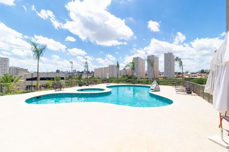 Apartamento para alugar com 55m², 2 quartos e 1 vaga Apartamento para alugar com 55m², 2 quartos e 1 vagaÁrea comum - Piscina