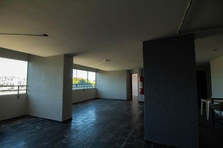 Apartamento à venda com 70m², 3 quartos e 1 vaga Apartamento à venda com 70m², 3 quartos e 1 vagaÁrea comum - Salão de Festa