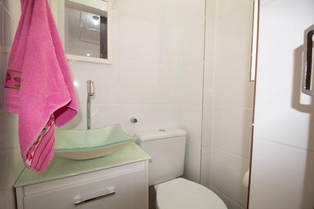 Apartamento à venda com 70m², 3 quartos e 1 vaga Apartamento à venda com 70m², 3 quartos e 1 vagaBanheiro de Serviço