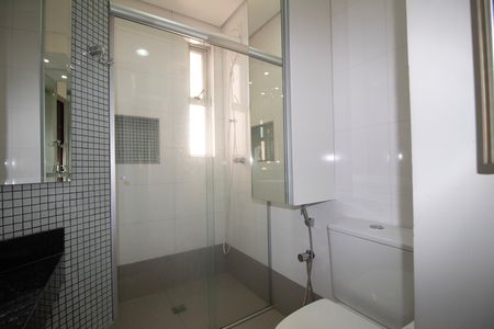 Apartamento à venda com 70m², 3 quartos e 1 vaga Apartamento à venda com 70m², 3 quartos e 1 vagaBanheiro Social