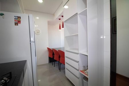 Apartamento à venda com 70m², 3 quartos e 1 vaga Apartamento à venda com 70m², 3 quartos e 1 vagaCozinha