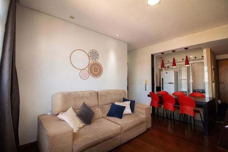 Sala de Estar de apartamento à venda com 3 quartos, 70m² em Carlos Prates, Belo Horizonte