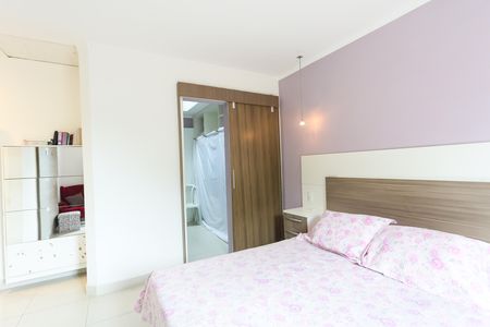 Casa à venda com 320m², 3 quartos e 4 vagassuíte