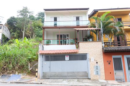 Casa à venda com 320m², 3 quartos e 4 vagasFachada