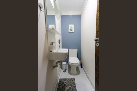 Casa à venda com 320m², 3 quartos e 4 vagasLavabo