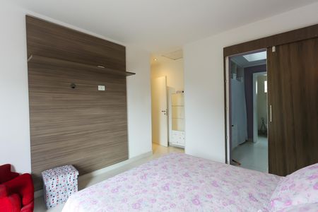 Casa à venda com 320m², 3 quartos e 4 vagassuíte
