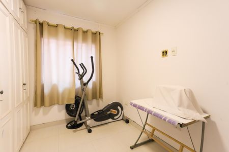 Casa à venda com 320m², 3 quartos e 4 vagasquarto 2