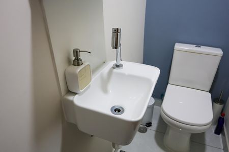 Lavabo de casa à venda com 3 quartos, 320m² em Parque Assuncao, Taboão da Serra