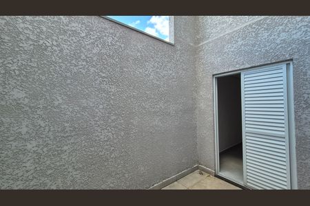 Apartamento à venda com 54m², 2 quartos e 1 vaga Apartamento à venda com 54m², 2 quartos e 1 vagaVista
