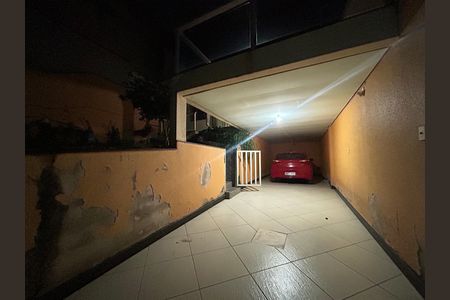 Casa à venda com 250m², 2 quartos e 3 vagas