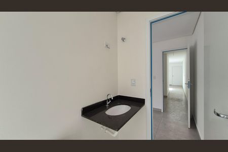 Apartamento à venda com 56m², 2 quartos e 1 vaga Apartamento à venda com 56m², 2 quartos e 1 vagaBanheiro da suíte