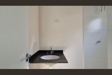 Apartamento à venda com 56m², 2 quartos e 1 vaga Apartamento à venda com 56m², 2 quartos e 1 vagaBanheiro