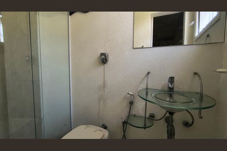 Casa de condomínio para alugar com 700m², 7 quartos e 2 vagas