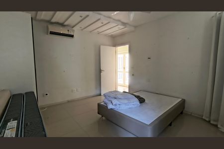 Casa de condomínio para alugar com 700m², 7 quartos e 2 vagas