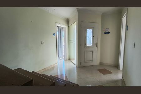 Casa de condomínio para alugar com 700m², 7 quartos e 2 vagas