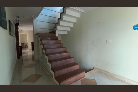 Casa de condomínio para alugar com 700m², 7 quartos e 2 vagas