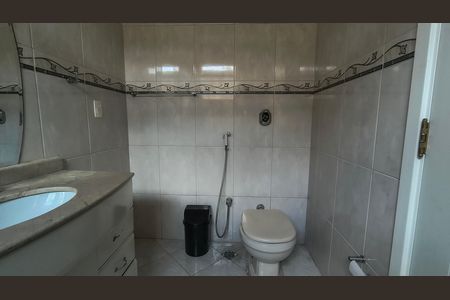 Casa de condomínio para alugar com 700m², 7 quartos e 2 vagas