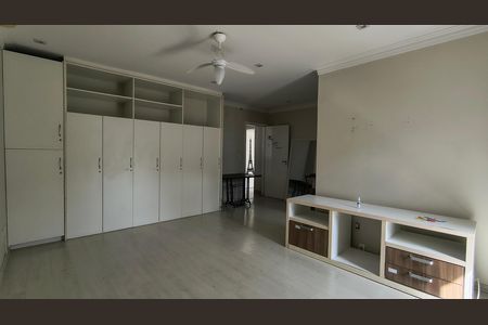 Casa de condomínio para alugar com 700m², 7 quartos e 2 vagas