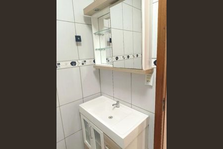 Apartamento para alugar com 72m², 3 quartos e sem vaga Apartamento para alugar com 72m², 3 quartos e sem vagaBanheiro