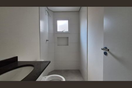 Apartamento à venda com 56m², 2 quartos e 1 vaga Apartamento à venda com 56m², 2 quartos e 1 vagaBanheiro