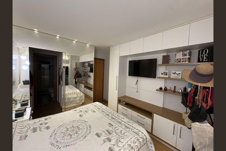 Apartamento à venda com 137m², 5 quartos e 2 vagas Apartamento à venda com 137m², 5 quartos e 2 vagasQuarto