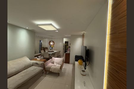 Sala de apartamento à venda com 5 quartos, 137m² em Barra da Tijuca, Rio de Janeiro