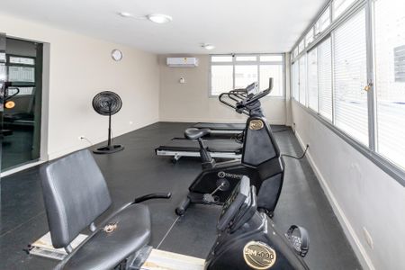 Apartamento à venda com 46m², 1 quarto e 1 vaga Apartamento à venda com 46m², 1 quarto e 1 vagaÁrea comum - Academia